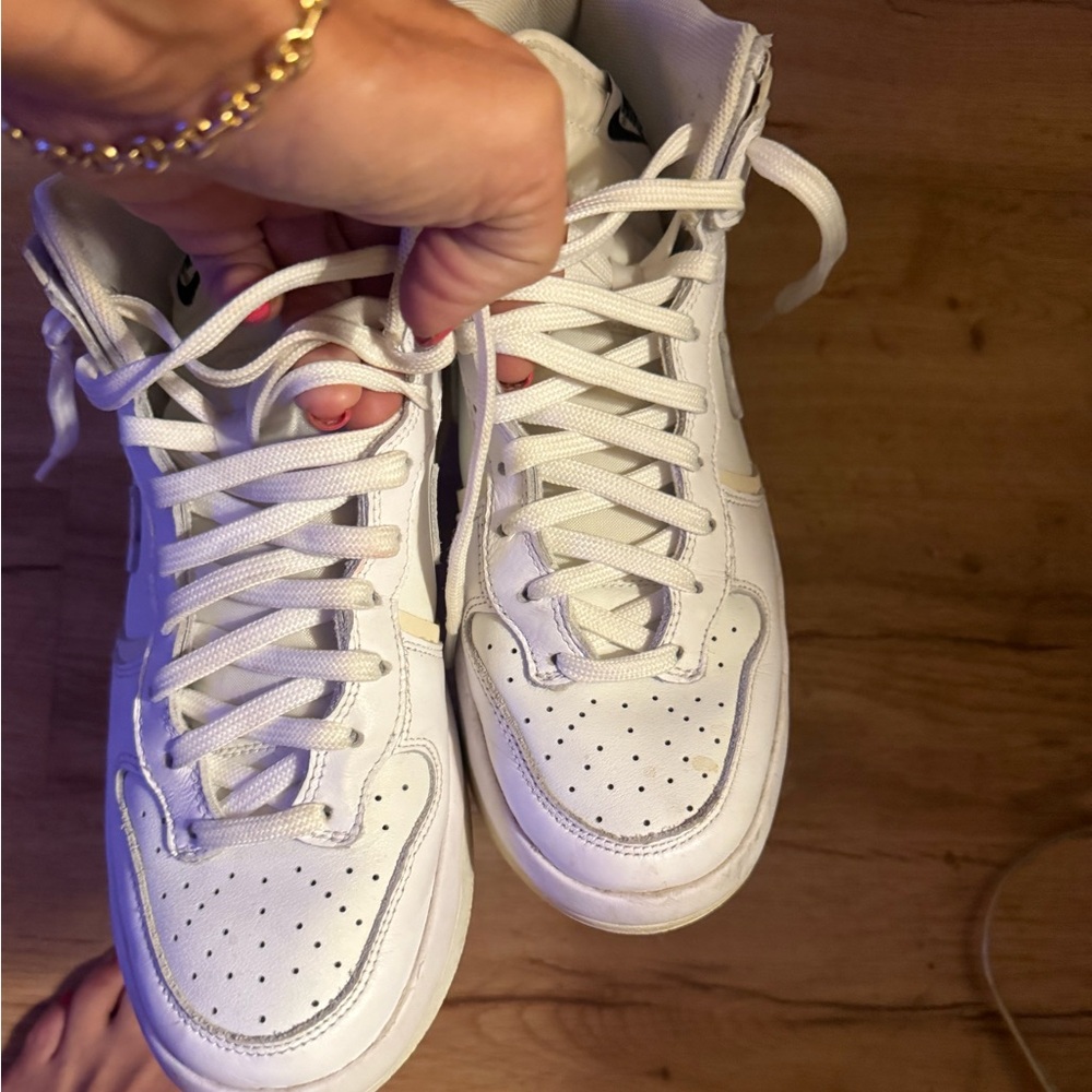 Nike Women's Dunk High Rebel Summit White Sneakers Sz 9